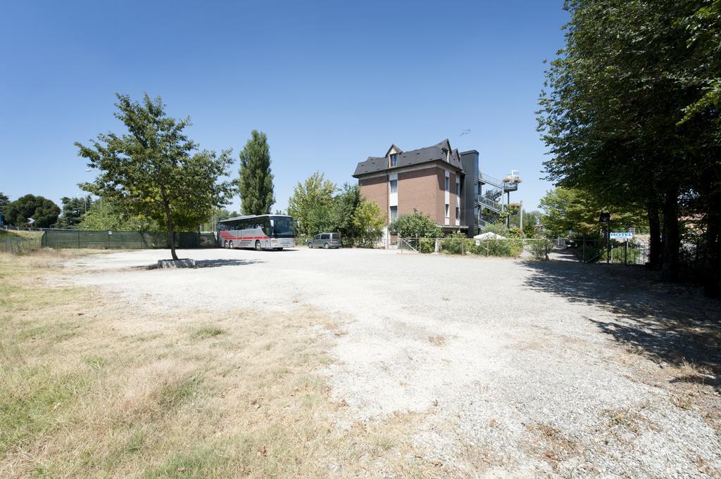 Hotel Caselle San Lazzaro di Savena Zewnętrze zdjęcie